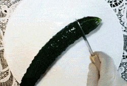 被迫吃瓜gif,网络热图的幽默与反思